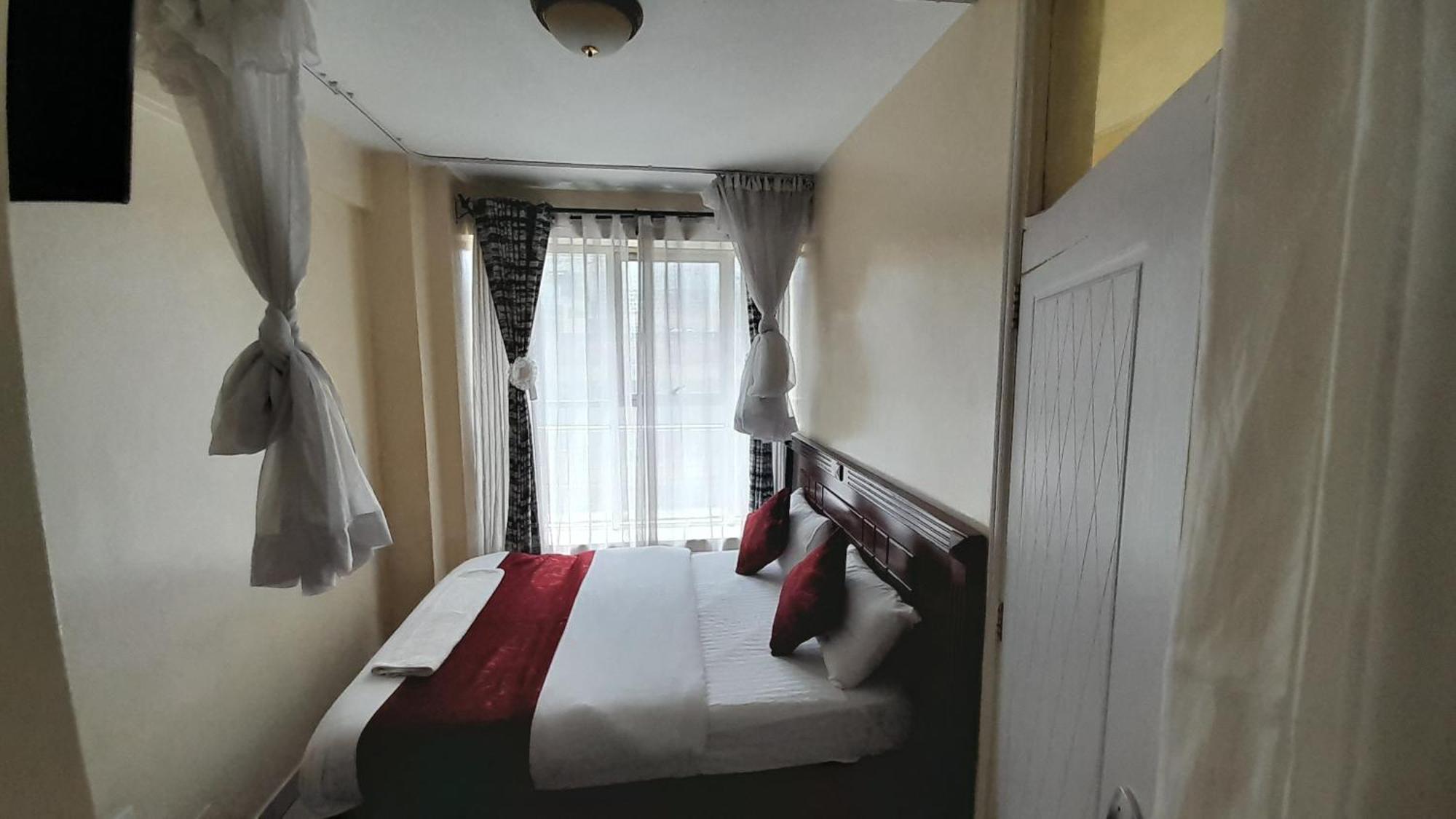 Epitome Times Hotel Найробі Екстер'єр фото